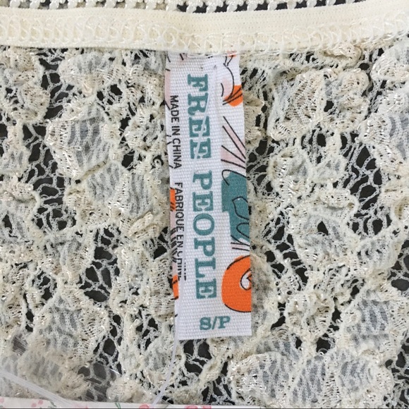 Free People Lace Peplum See Thru Button Top Long Sleeve NWT - Picture 4 of 7